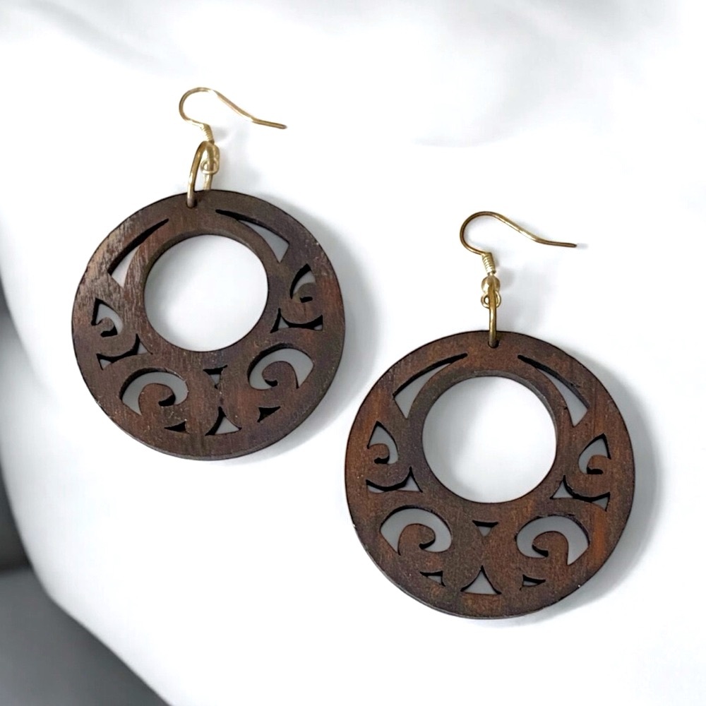 Vintage BOHO BROWN WOOD OPEN CIRCLE SCROLL Wire Earrings